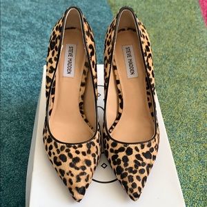 Steve Madden Leopard Heels 🐆